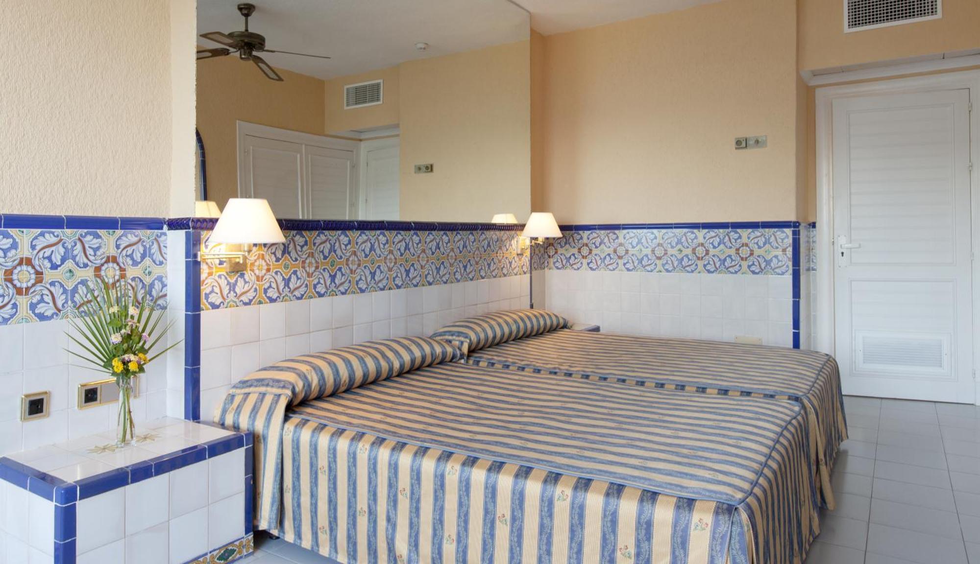 Single Room,1273072309:JPEG