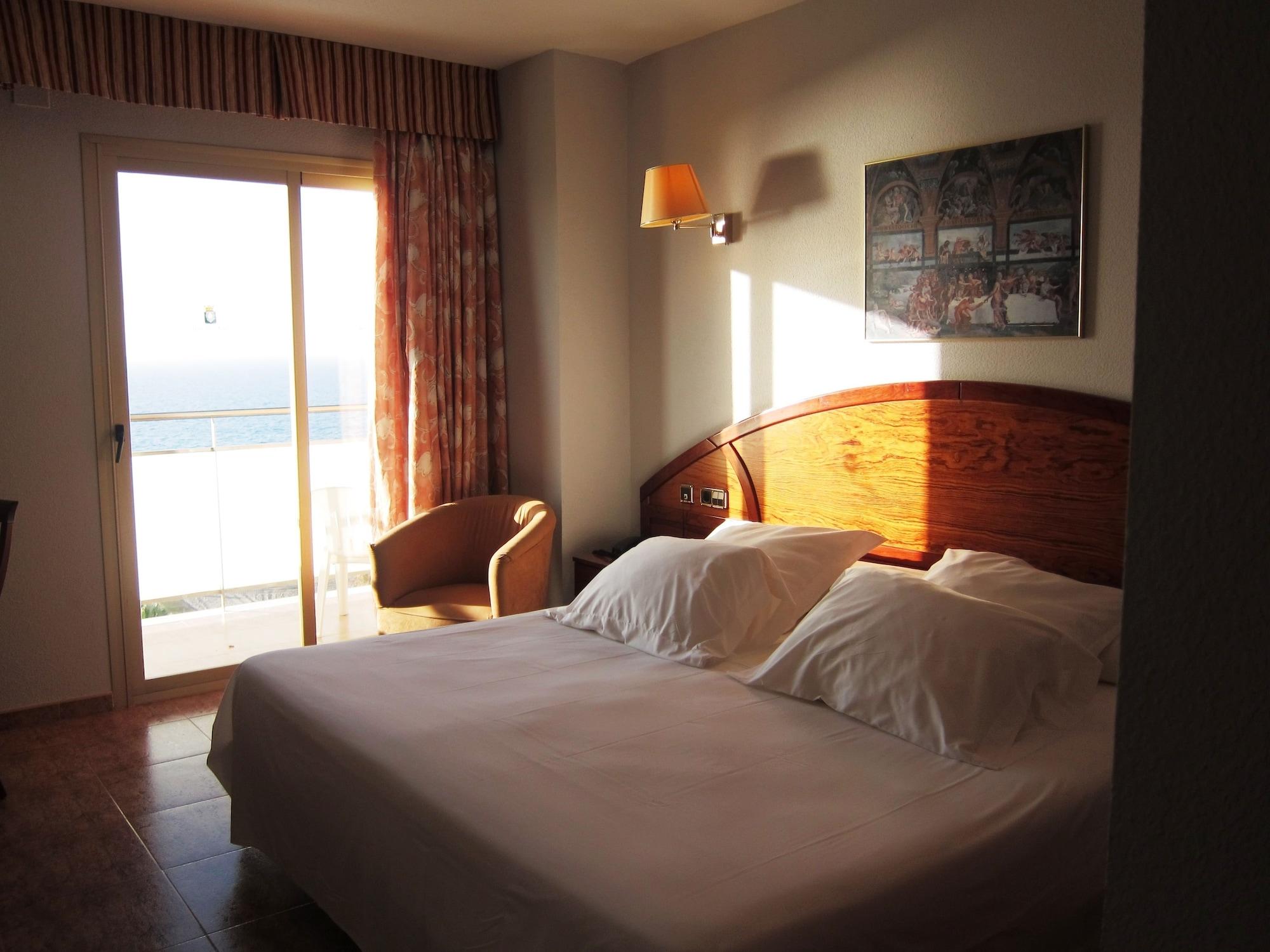Double or Twin Room Full Sea View